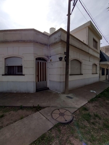 Casa en Venta en azcuenega Rosario, Santa Fe