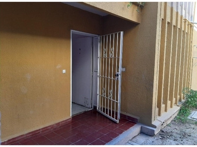 Departamento En Barrio San Martin - En La Mejor Zona Del Barrio - Planta Baja - 3 Dormit - Patio Propio