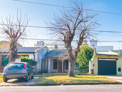 Casa en Venta en La Plata (Casco Urbano) Hipodromo sobre calle 120, buenos aires