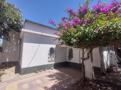 Casa en Venta en San Vicente sobre calle Ugarte, buenos aires