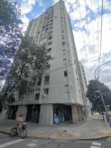 Departamento en Alquiler en La Plata (Casco Urbano) Plaza Olazabal sobre calle 7, buenos aires