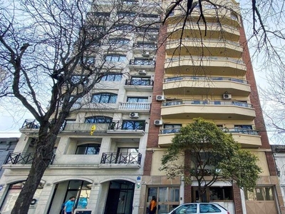 Departamento en Venta en La Plata (Casco Urbano) sobre calle 55, buenos aires