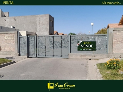 Ivan Orozco Vende - Casa En B°p° De Rivadavia