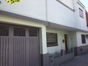 Casa en venta Calle Almirante Cordero 1982, Avellaneda, B1872, Provincia De Buenos Aires, Arg