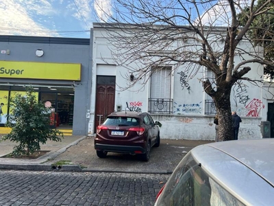Casa en Alquiler en La Plata (Casco Urbano) sobre calle 10, buenos aires