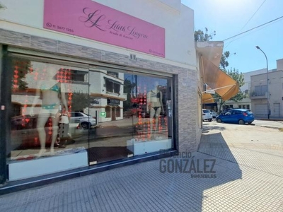 Local en Alquiler en Capital Federal Liniers sobre calle andalgala al 1300, capital federal