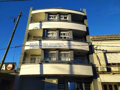 Departamento en Alquiler en La Plata (Casco Urbano) sobre calle 122, buenos aires