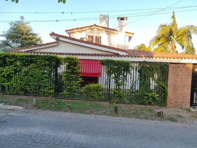 Casa en alquiler San José