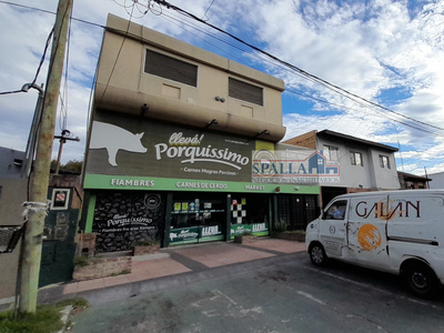 Venta Local Comercial Con Departamento - Con Renta Excelente Ubicacion En Pacheco