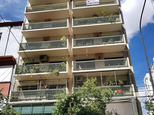 Departamento Alquiler 40 años 2 ambientes, Lateral, Norte, Rosario 700 piso 7, Primera Junta | Inmuebles Clarín
