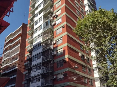 Venta Departamento 45 años 3 dormitorios, con balcón, Frente, Av. Olazabal 2800 piso 3, Belgrano | Inmuebles Clarín