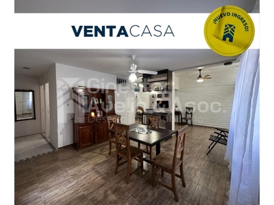 Venta - Casa 4 Dormitorios - Barrio Cesap - 300m2 - Rivadavia - Zona Universitaria