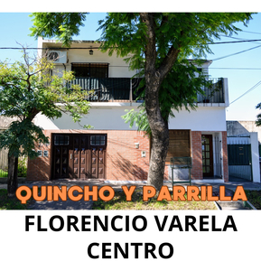 Casa Venta Florencio Varela 7 Amb. Con Quincho