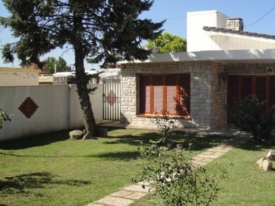 Casa en venta jorge newbery al 200, Villa Carlos Paz