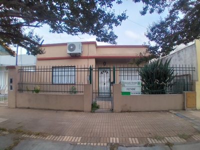 Departamento tipo Casa en Venta en Lomas de Zamora