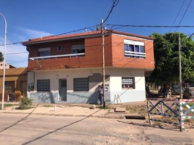 Departamento tipo Casa en Venta en Monte Chingolo