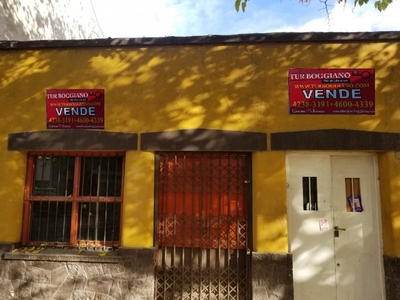 Local con Vivienda en Venta en Mendoza