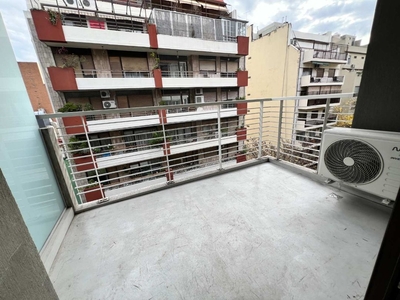 Alquiler depto 2 amb balcón en Caballito amenities