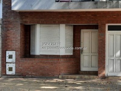 Casa en Alquiler en La Plata (Casco Urbano) Parque Castelli sobre calle 26, buenos aires