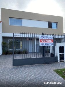 Departamento, VENDO DUPLEX (4) Ambientes - PARQUE LURO - (dos unidades)- ESTRENAR, Mar del Plata - 3 habitaciones - 132 m2