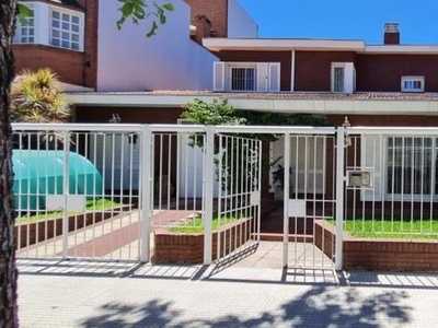 Casa en Alquiler en Capital Federal Belgrano sobre calle miñones al 2400, capital federal