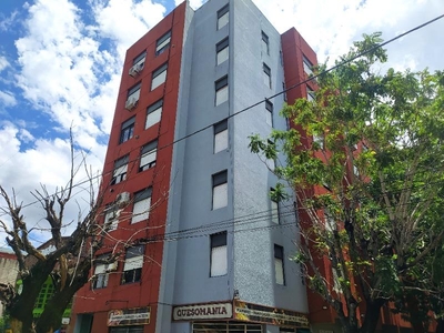 Departamento en Venta en La Plata (Casco Urbano) Barrio Norte sobre calle 32, buenos aires