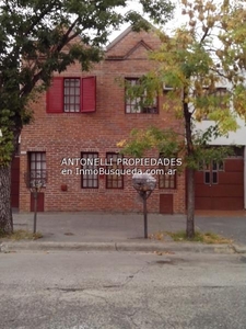 Duplex en Alquiler en La Plata (Casco Urbano) sobre calle 57, buenos aires