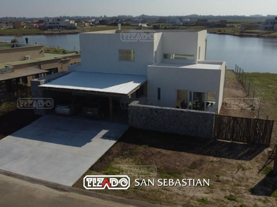 Casa En Venta En San Sebastian - Area 8, San Sebastian, Escobar
