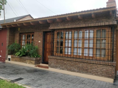 Casa en alquiler en Godoy Cruz