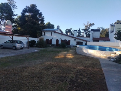 Casa en Venta en Bahia Blanca, Buenos Aires