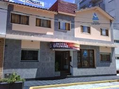 Hotel en excelente ubicación,a metros del mar!! San Bernardo!!