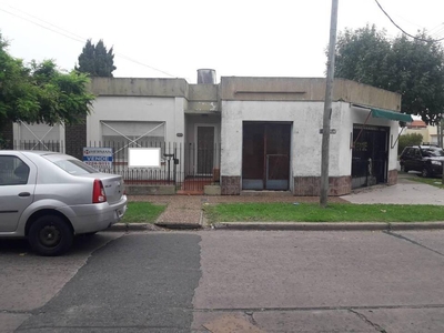 Casa 3 Ambientes - Torcuato de Alvear 2805, Quilmes Casa en Venta en Quilmes