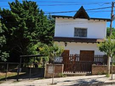 Casa a metros del centro de Villa General Belgrano