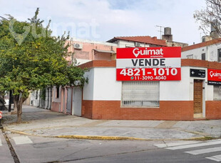 Excelente Esquina, Frente A La Plaza - Villa Ortuzar - Lideres En Terrenos - Guimat Propiedades