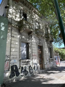 Casa en Alquiler en La Plata (Casco Urbano) sobre calle 44 n 405 esquina 3, buenos aires
