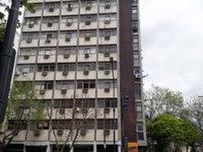 Oficina en Venta en La Plata (Casco Urbano) sobre calle 13 y 49, buenos aires
