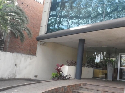 Oficina de lujo de 100 mq en alquiler - San Isidro, Argentina