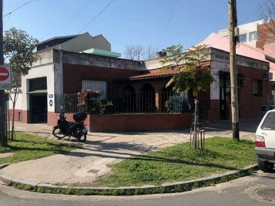 Casa en venta Ricardo Gutiérrez 391-399, Dock Sud, Avellaneda, B1871, Buenos Aires, Arg