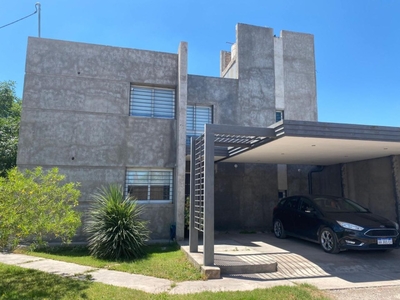 Oportunidad - Casa Esquina Nueva En Barrio Privado Angualasto - 2 Plantas - Coll Y Sta. M. De Oro - Rivadavia.-