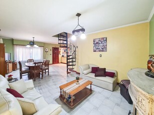 Casa en venta Sarandi, Gba Sur