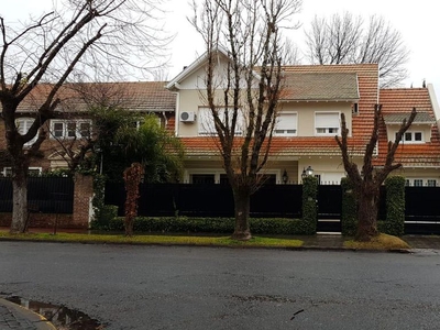 Vivienda de alto standing de 615 m2 Jose C Paz al 1100, Acassuso, Partido de San Isidro, Provincia de Buenos Aires