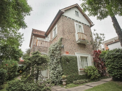 Vivienda de alto standing en venta Villa Devoto, Lynch, Provincia de Buenos Aires