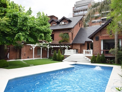 Vivienda exclusiva de 672 m2 en venta Mendoza 5500, Villa Urquiza, Vicente López, Provincia de Buenos Aires