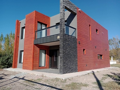 Casa en Venta en Rawson, Chubut