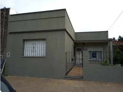 Casa en venta en Navarro