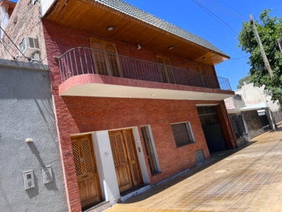 Departamento En Alquiler, Céntrico, Calle 25 De Mayo, Ideal Para Empresa O Destino Habitacional