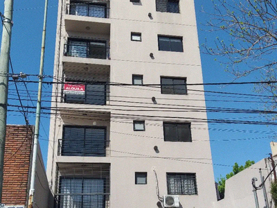 Alquiler Departamento 1 dormitorio, 38m2, Frente, Cabildo 300, Moron Norte, Moron | Inmuebles Clarín