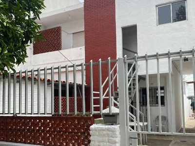Alquiler Departamento 2 dormitorios 70 años, Sur, 40m2, 25 Mayo 0, Ramos Mejia, Zona Oeste | Inmuebles Clarín