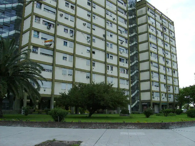 Alquiler Departamento 50 años 3 dormitorios, 88m2, Frente, Avenida Directorio 4000 piso 8, Parque Avellaneda | Inmuebles Clarín