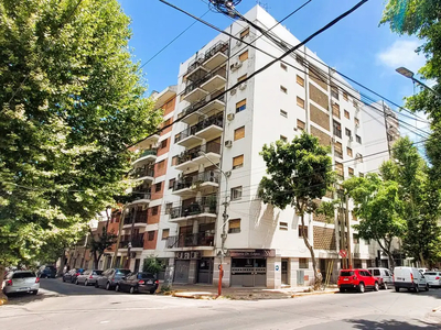 Alquiler Departamento 52 años 2 dormitorios, 55m2, Frente, Tucuman 0 piso 1, Lanus Oeste | Inmuebles Clarín